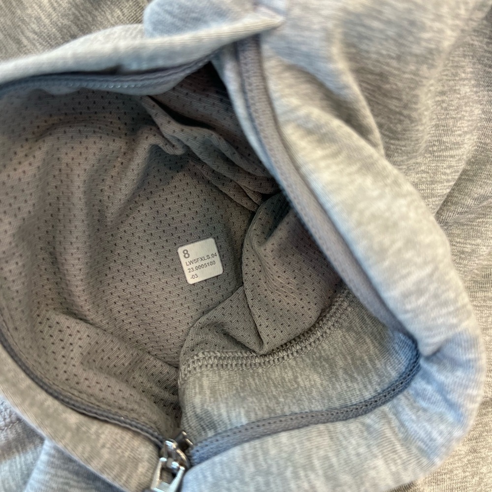 Women’s Lulu size 8 joggers - Picture 5 of 5